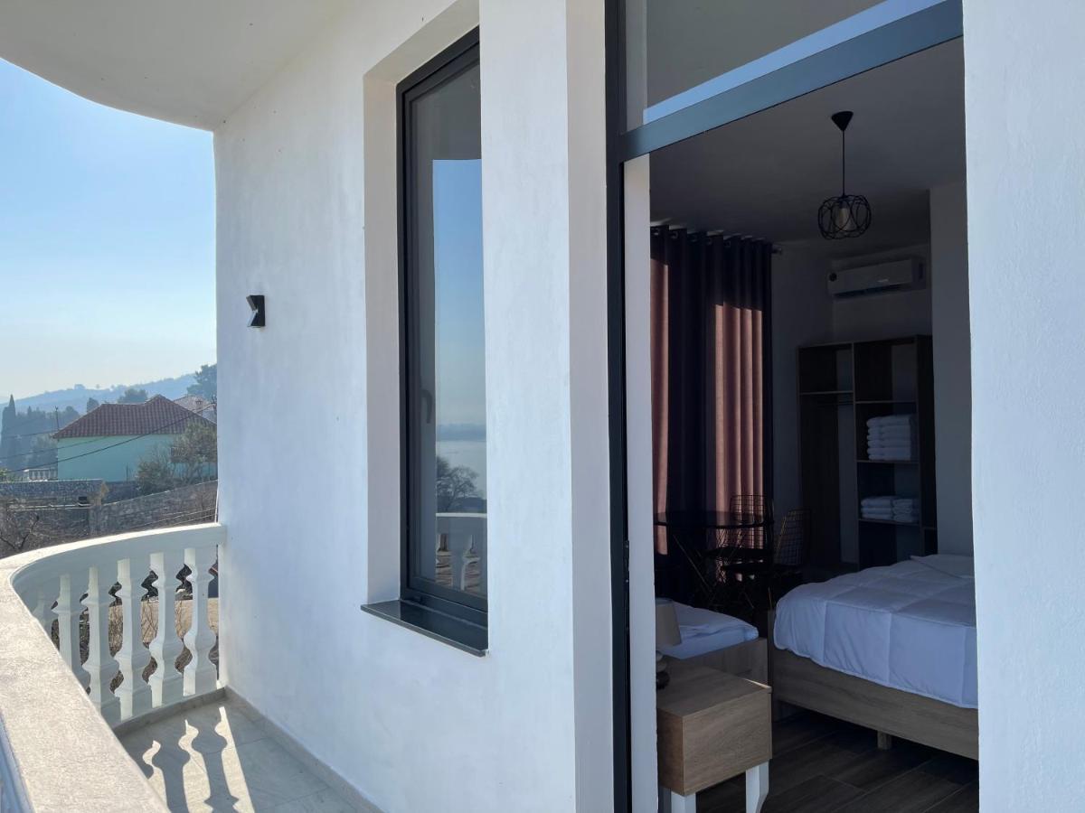 Four Generation Hotel Shiroka Ngoại thất bức ảnh