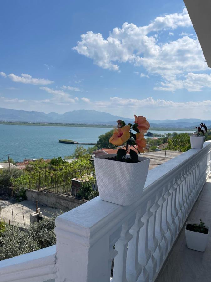 Four Generation Hotel Shiroka Ngoại thất bức ảnh
