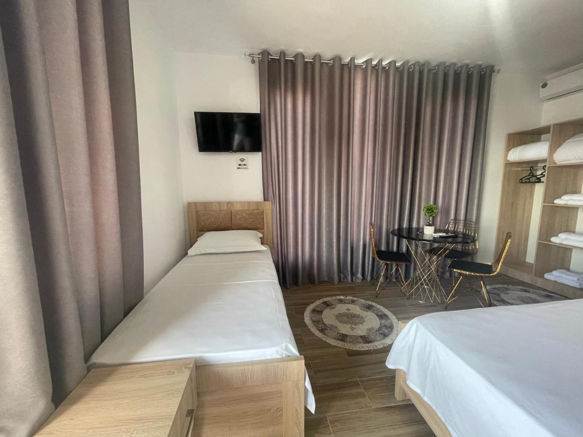 Four Generation Hotel Shiroka Ngoại thất bức ảnh